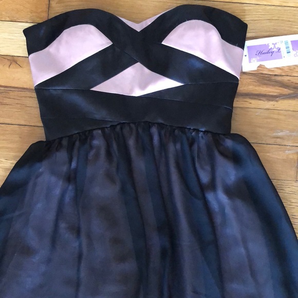 🎀HAILEY LOGAN/ADRIANA 🎀STRAPLESS JUNIOR DRESS🎀 - Picture 2 of 7